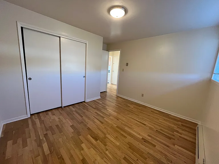 5029 11th Ave NE #201 — Photo 18