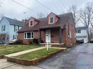 255 Buttonwood Ave, Bowling Green, OH