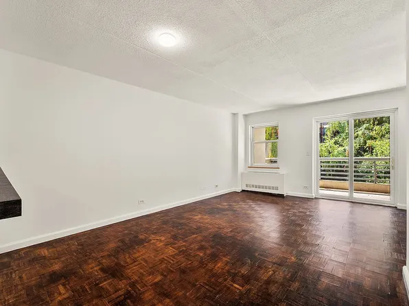 110 W 90th St APT 4B, New York, NY 10024