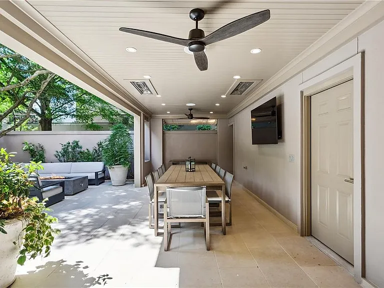 2525 Peachtree Rd NE #32 — Photo 42