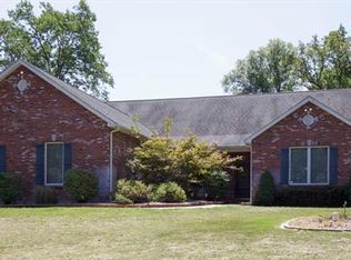 10100 Kelemen Farms W, Dittmer, MO 63023
