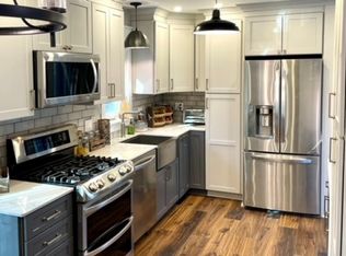 194 Skyline Lake Dr, Ringwood, NJ 07456