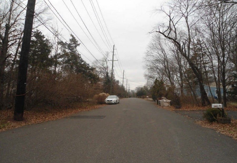 2nd image of 471 Blue Ridge Ave