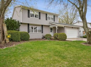 557 Surrey Ln, Marysville, OH 43040
