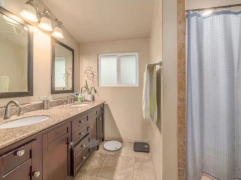 2293 Harris St #130 — Photo 9