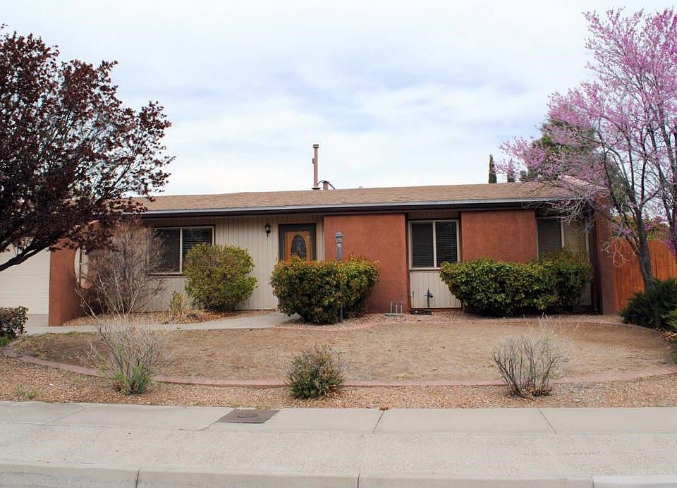1st image of 5601 Calle Quieta NW