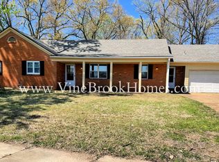 3917 Birchleaf Rd, Memphis, TN 38116