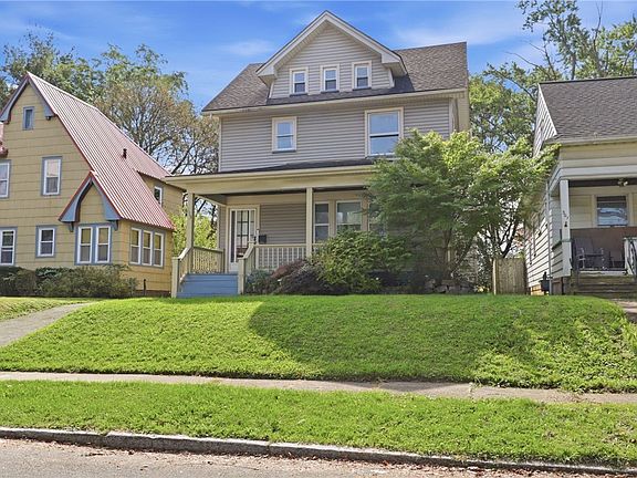 3rd image of 295 Terrace Park