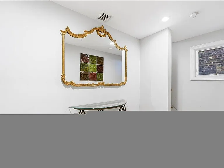 41 Bentley Ave — Photo 19