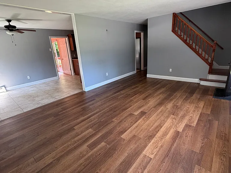 17 Sherman Rd — Photo 3