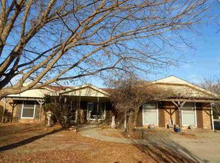 77 Estates Cir, Lawton, OK 73507