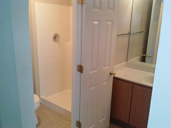 Bathroom 1 Master