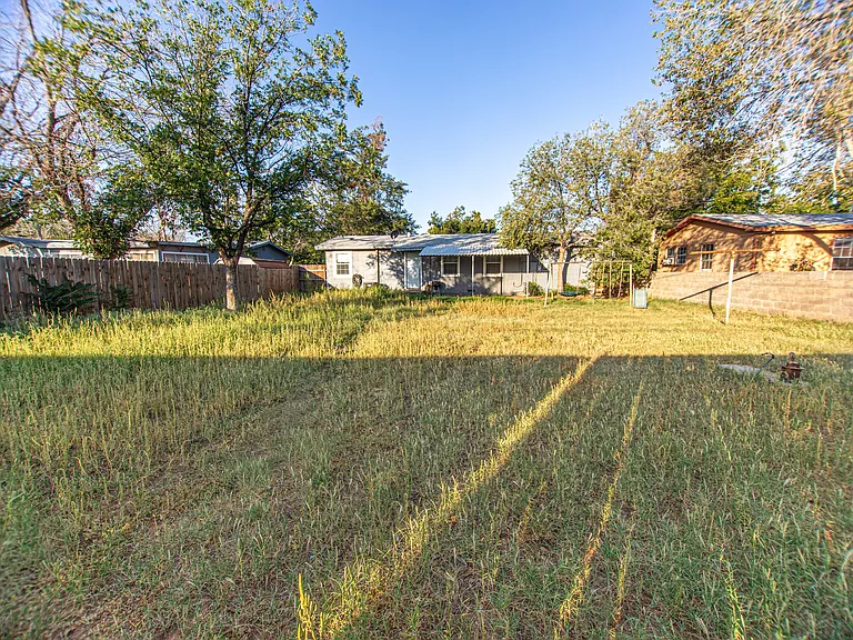 3624 Walnut Ave — Photo 16