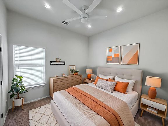 2nd image of 6712 Winton St