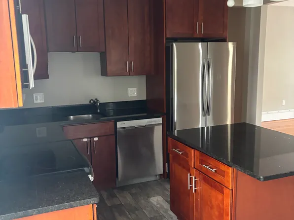 107 Bowdoin St #3, Winthrop, MA 02152