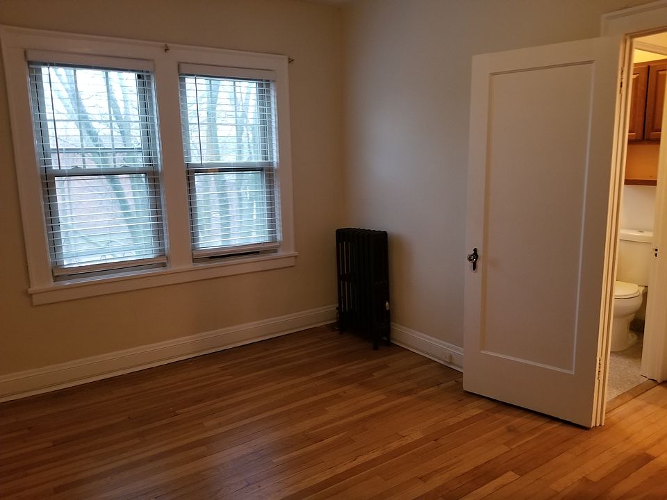 1st image of 10705 Lake Ave APT 106