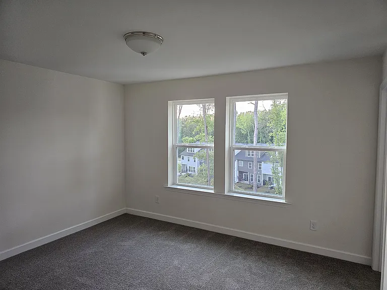 7135 Hubner Pl — Photo 10