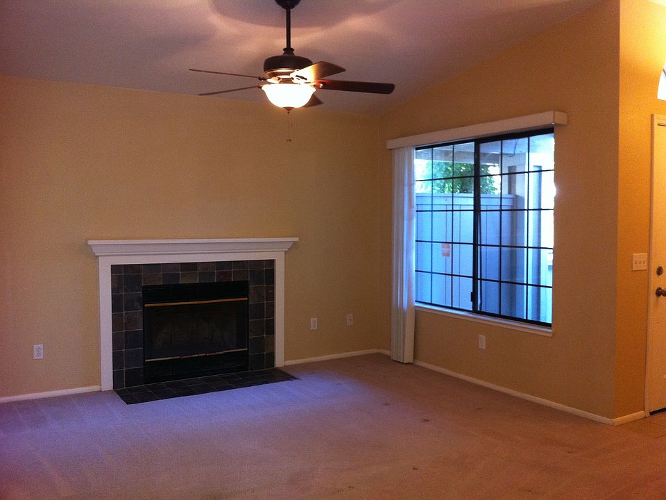 1st image of 3126 Black Saddle Dr