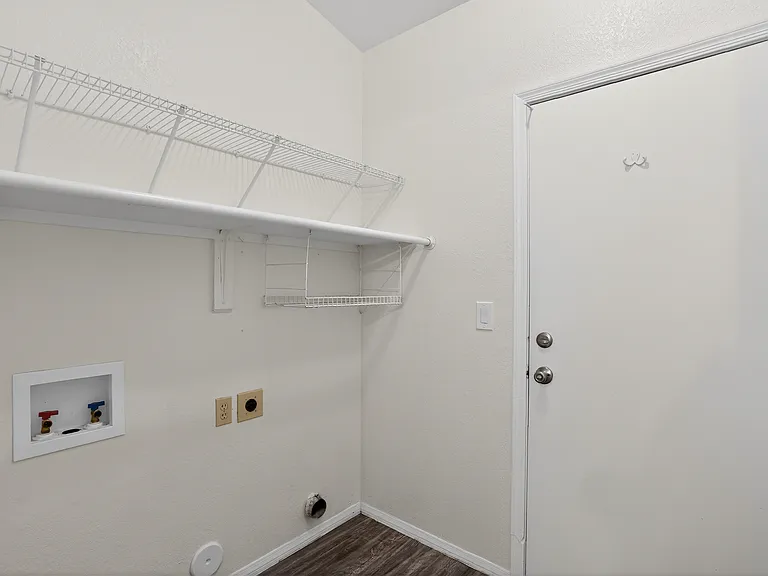 2524 E Indigo Brush Rd — Photo 21