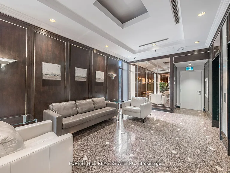 500 Glencairn Ave #303 — Photo 27