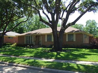 8422 Swift Ave, Dallas, TX 75228