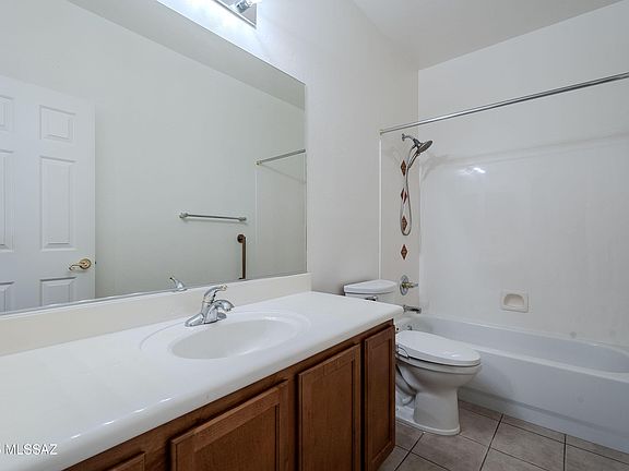 5th image of 362 W Klinger Canyon Dr
