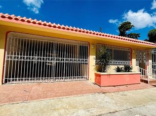 9 Las Colina, Toa Baja, PR 00949