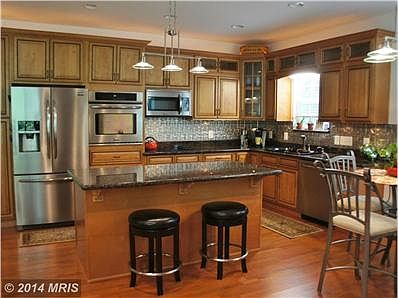 Above cabinet lighting