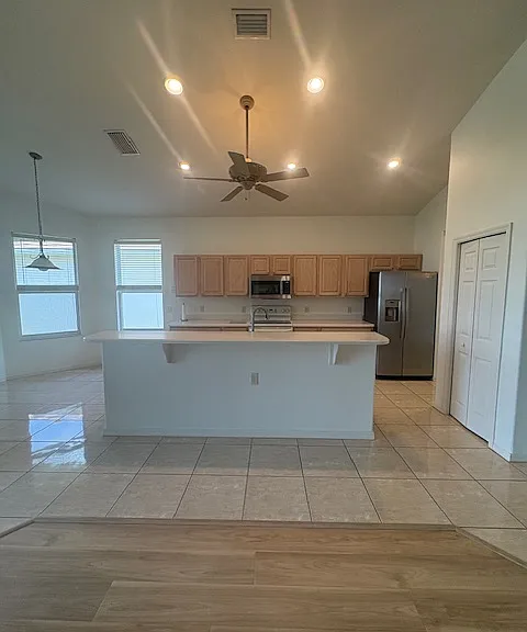 Eat in Kitchen