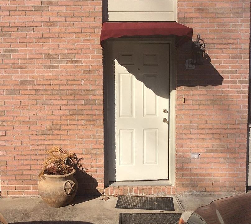 1st image of 31 Alder Ave SE #A