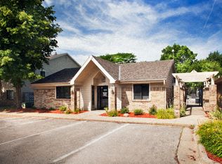 Windsor Square by Broadmoor, Windsor Heights, IA 50324
