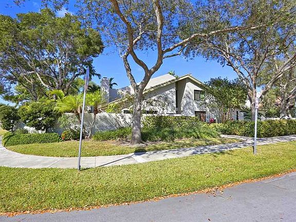 3rd image of 7190 SW 66th Ave #39