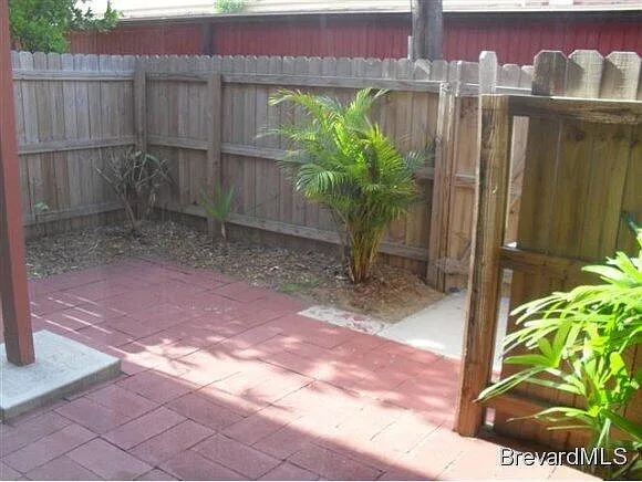 931 Palm Springs Blvd #A — Photo 8