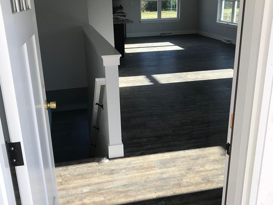 Entrance to Living Room