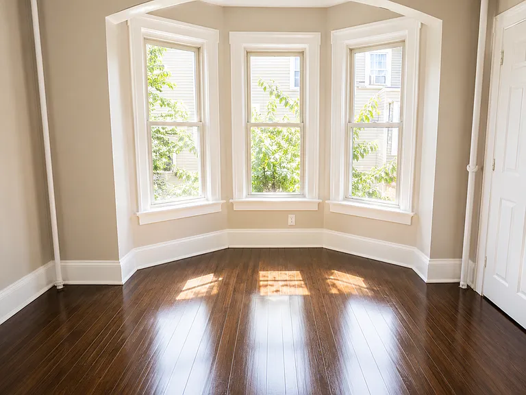240 William St #1 — Photo 10