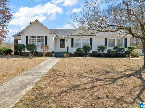 301 Williams Ave SE, Hanceville, AL 35077