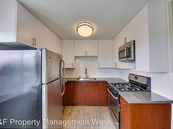 4th image of 4151 Arizona St