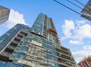 375 King St W #1204-C01, Toronto, ON M5V 1K5
