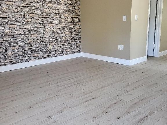 3rd image of 11103 Harding Dr