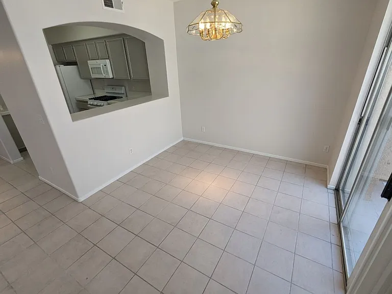 9901 Trailwood Dr #1022 — Photo 7