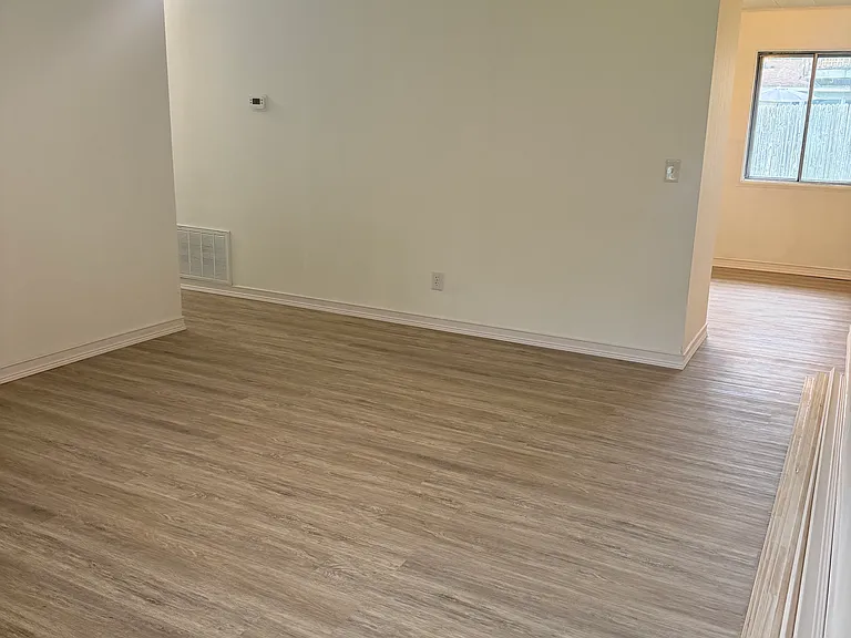 2314 Westfield Dr — Photo 14
