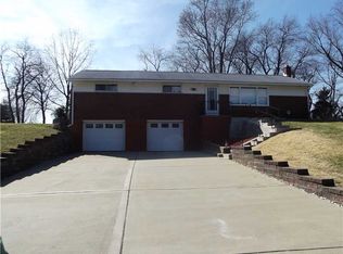 110 W Marshall Dr, Pittsburgh, PA