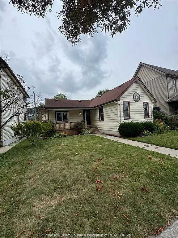 2 bed, 900 sqft, $1,800 — Photo 2