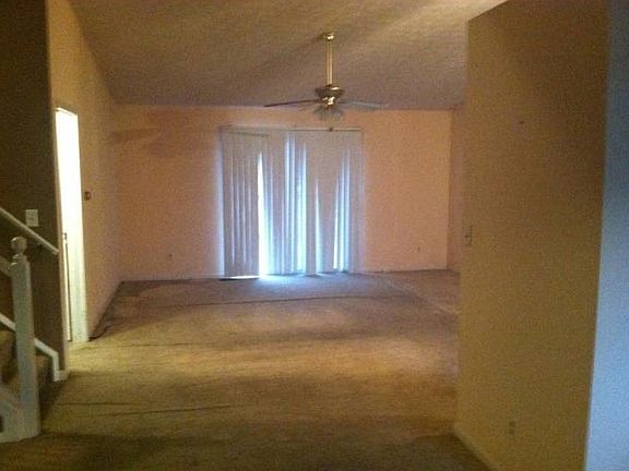 3rd image of 84 Westridge Blvd