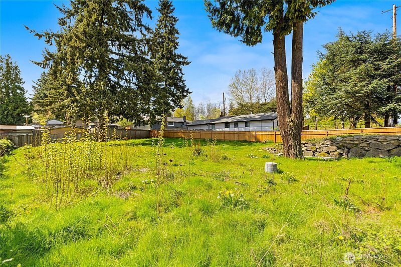 5th image of 1415 SW 356th Street