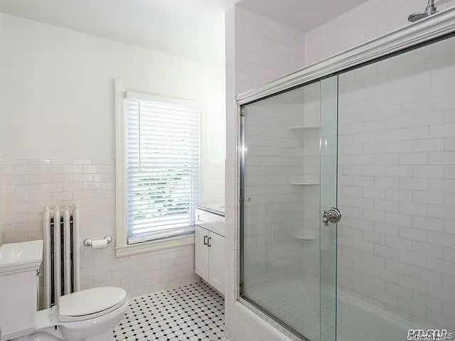 21 Franklin Ave — Photo 14