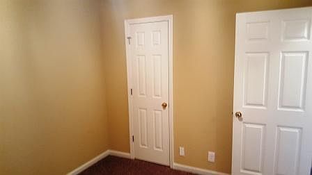 1st image of 425A Alma Ln