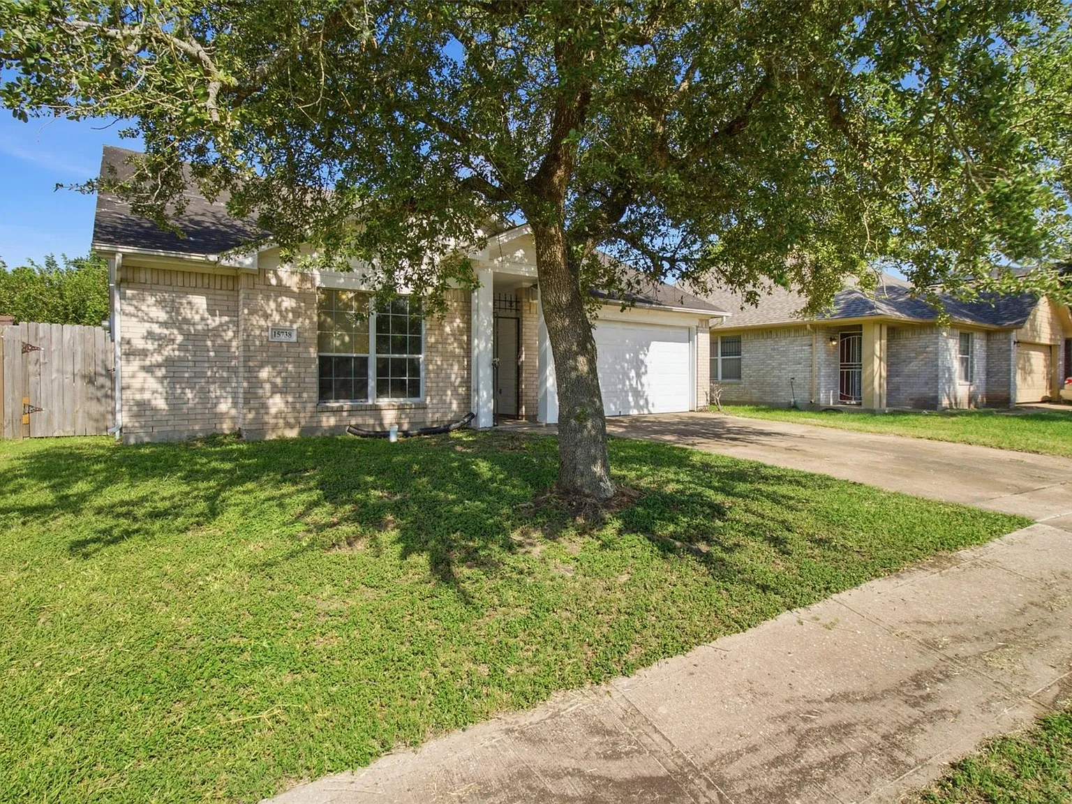 3 bed, 2.0 bath, 1413 sqft, $1,750 — Photo 3