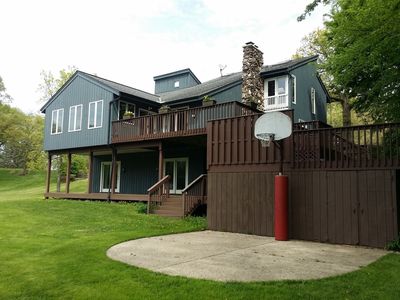 1803 Cassandra Ln, McHenry, IL, 60051