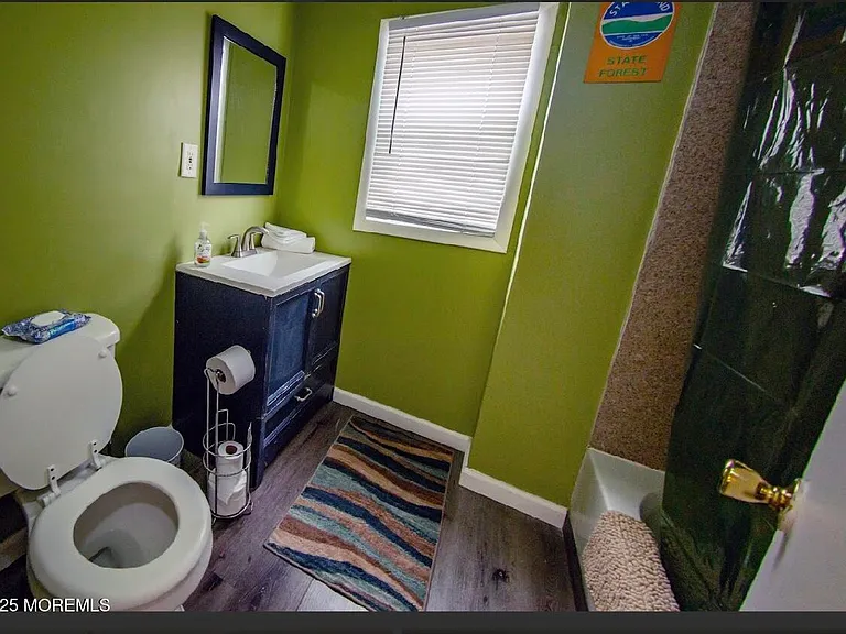 46 Kearney Ave #B — Photo 11